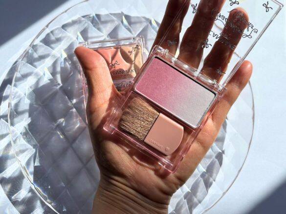 「メイクすると、なぜかすっぴんより老ける」と悩む40代美容ライター、990円の解決策を見つけた！