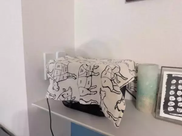 「充電ケーブルのごちゃごちゃが「無印のマグネット」で一発解消！ “追い買い”するほど最高なワケ」の画像