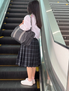 毎日のように痴漢されていた高校生→“バッグにつけるアイテム”で4ヶ月被害ゼロに。バッジ開発者の願いとは