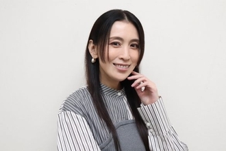 昨年独立し“俳優の夫”とふたりで会社を設立。47歳女優が明かす「夫婦関係の変化」とは