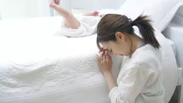 「「イヤイヤ期で限界に」母親をやめて海外へ渡った30代女性が語る、追い詰められた“本当の理由”」の画像