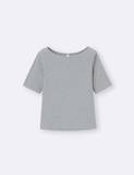 「GUの“1000円前後”Tシャツ「買ってはいけない」「これは買い」をアパレル店員が解説。“だらしなく見えるTシャツ”の特徴は」の画像5