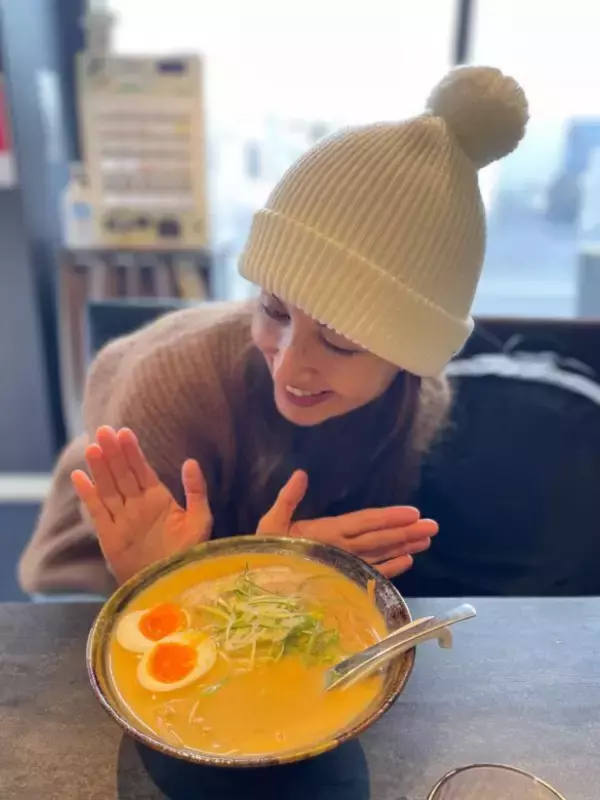 「憧れの「早朝カフェでパソコン仕事」…40歳で初体験してみたら全然はかどらなかったワケ」の画像