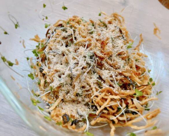 切り干し大根を煮ないで食べてみたら…やみつき！ ポリポリ食感が最高で、腸活にも◎