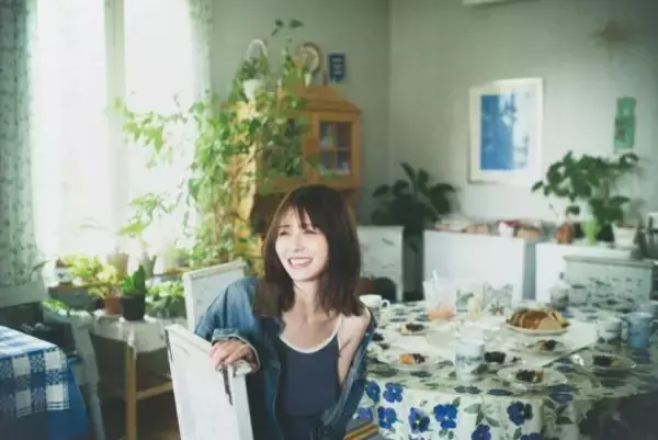 「26歳・元清純派アイドルの「小さなタトゥー」が波紋を呼んだワケ。“中途半端さ”が招いた賛否両論／2025 人気記事top5」の画像