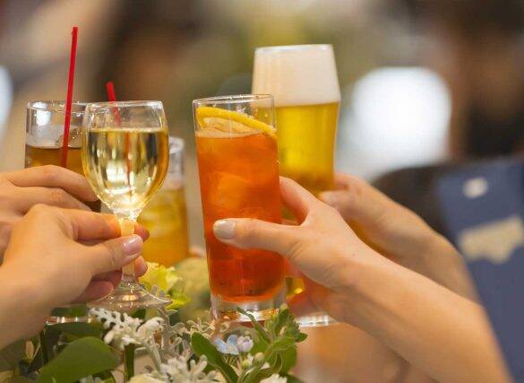 酔った勢いで50代上司とイイ感じになったけど…押し倒された瞬間に気分が萎えたワケ／恋愛人気記事BEST