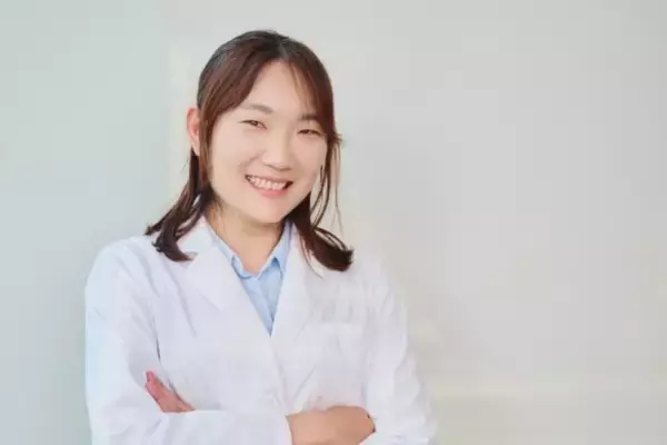 6万円の“電磁波よけシール”を買う悲劇…名門大学院で物理を学んだ3児の母に聞く「エセ科学」にだまされない方法