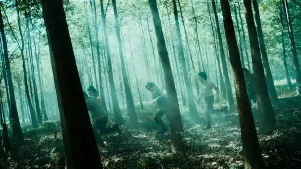 「宇垣美里が胸を熱くした瞬間「エンタメには戦争も差別も迫害も止める力はない」それでも希望を捨てない理由」の画像