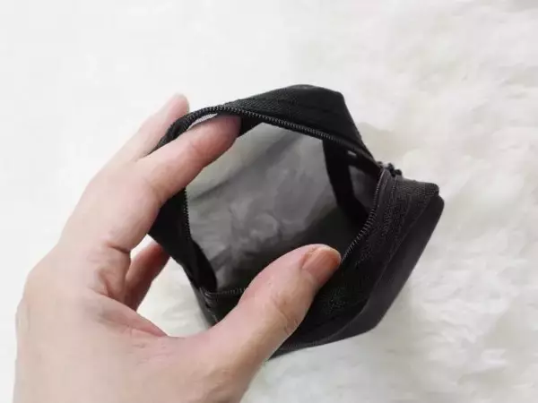 「無印良品の星4.8ポーチ、使ってみたら高評価のワケが判明！「シンプルすぎるメッシュポーチだけど…」」の画像