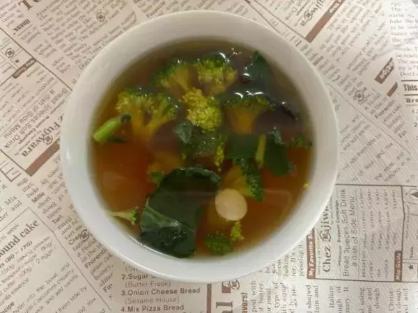 「海苔が高すぎる今、トップバリュ「野菜のシート」が救世主！ 年末・クリスマス料理の彩りにもめちゃ便利」の画像