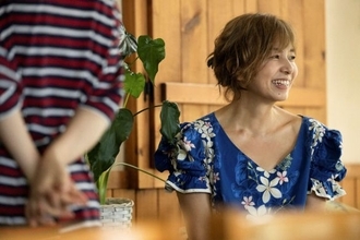 61歳になった90年代“高視聴率女王”が若い世代の“憧れ”であり続ける理由