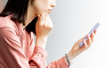 38歳女性、アプリで会った6歳下の彼を「カラダ目的じゃないはず」と言うけど…ダマされてしまう残酷すぎる理由