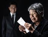 「「3日前にヤマダ電機で…」行動が筒抜けで64歳母が信じた偽刑事。189万を奪われた特殊詐欺の巧妙すぎる手口とは」の画像4