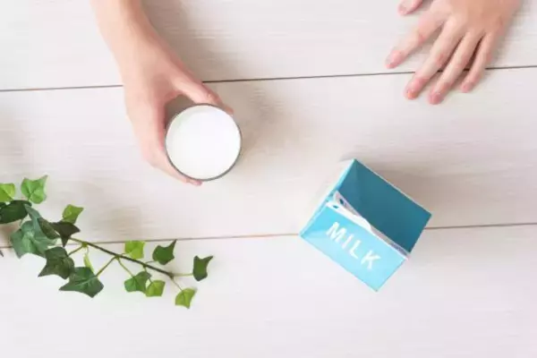 「牛乳と豆乳、結局どっちが体にいいの？ 意外と知らない注意点と“失敗しない選び方”」の画像