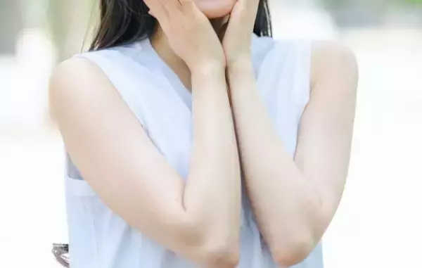「イケメン彼氏と花火デート、数日後に“突然フラれた理由”が恥ずかしすぎた…／恋愛人気記事BEST」の画像