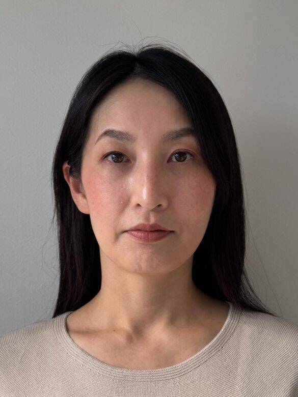 40代「老け見え眉毛」な人がやってる“NGな描き方”3つ。若見え眉毛にするコツとは？