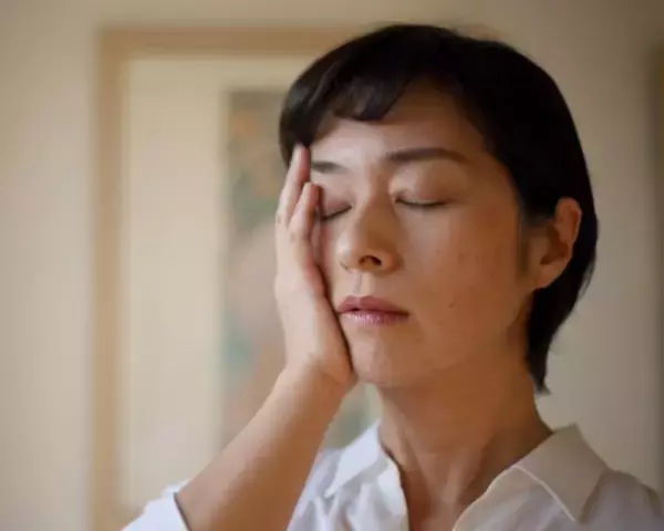 「義父からプレゼントをもらった30歳女性。開けた瞬間「鳥肌が立った」生々しすぎる中身とは？」の画像