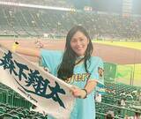 「年収が上がりすぎると人は幸せになれない？人気評論家が見つけた「小さな幸福」の重要性」の画像2