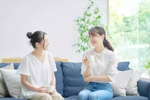 「既婚・未婚、子あり・子なし…40代に増える「友達と話が合わない問題」。縁を切らずに“心がラクになる方法”を考える」の画像