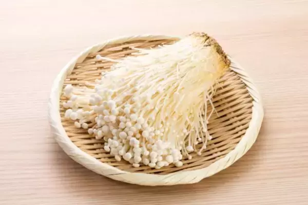 「「知らなきゃもったいない！」おいしいミカンの選び方。“果物のプロ”がこっそり教える「実はでこぼこの方が…」」の画像