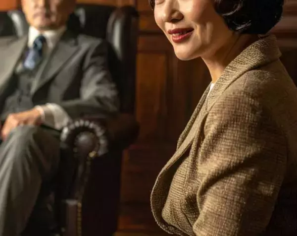 「“19歳女性”とスカルノ大統領の面談にも立ち会った「女帝」の正体　昭和の永田町を生き抜いた女性のたくましさと悲哀」の画像