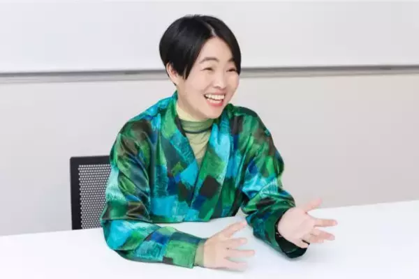 「「車中泊できるハイエースを買った」人気女性芸人が語る、40代で挑戦したいこと」の画像
