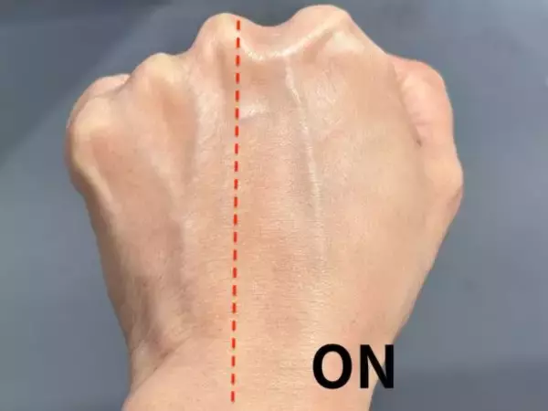 「49歳のクマ、シミが消えちゃった！コンシーラーいらずの優秀ファンデに感動した」の画像