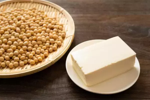 ぐるぐるっと混ぜて冷やすだけ！ 濃厚な生チョコケーキが“豆腐”で作れちゃう。罪悪感ゼロでお腹もスッキリ