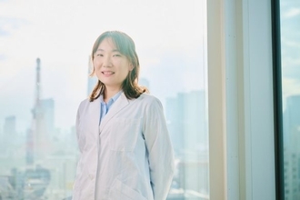 「電子レンジでがんになる」「波動療法に200万円」…3児の母がSNSの“エセ情報”に声を上げ続ける理由