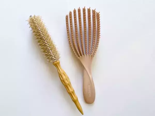 「疲れて見える「40代の髪ぺたんこ問題」朝5分で解消！ 家にある道具だけで速攻若見え」の画像