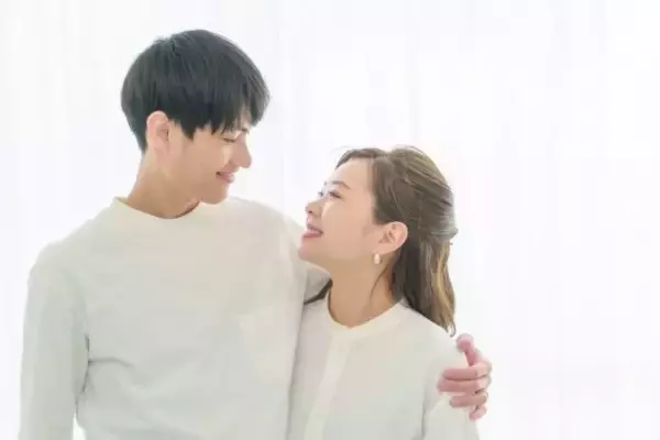 彼氏と同棲したら「なぜか下着が無くなりはじめた」女性。ある日、見てしまった“衝撃の光景”とは