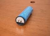 「もう「電池がない！」と絶望しない。“USB-C直挿し”充電池が便利すぎ…まさかのダイソーで550円なんて」の画像3
