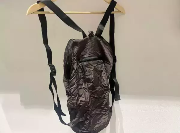 「“エコバッグが重くて手が痛い問題”が解決！100均グッズで両手がフリーに／2025 人気記事top5」の画像