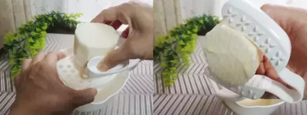 「“おろし金で指までおろしちゃいそう”問題が解決！ダイソーの名品で山芋をすってみたら感動」の画像