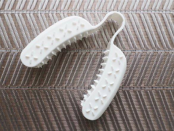 “おろし金で指までおろしちゃいそう”問題が解決！ダイソーの名品で山芋をすってみたら感動