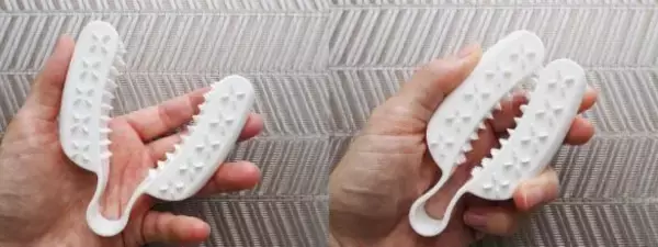 「“おろし金で指までおろしちゃいそう”問題が解決！ダイソーの名品で山芋をすってみたら感動」の画像