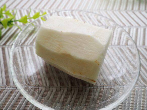 “おろし金で指までおろしちゃいそう”問題が解決！ダイソーの名品で山芋をすってみたら感動