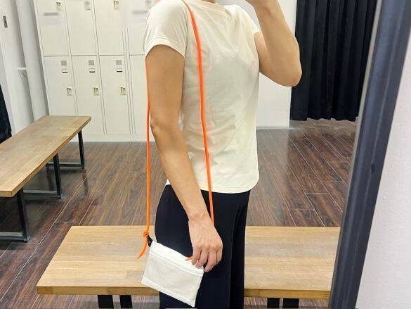 “買い出しのストレス”が激減！サコッシュ→エコバッグに変身「ダイソー300円バッグ」が便利すぎた