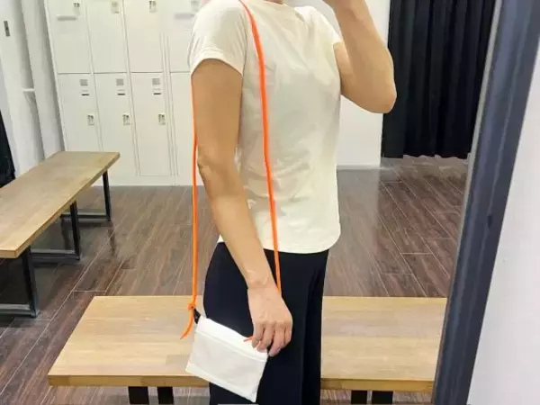 「“買い出しのストレス”が激減！サコッシュ→エコバッグに変身「ダイソー300円バッグ」が便利すぎた」の画像