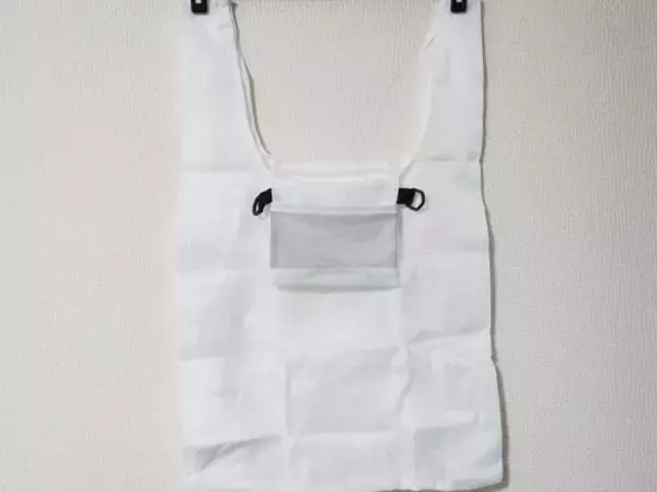 「“買い出しのストレス”が激減！サコッシュ→エコバッグに変身「ダイソー300円バッグ」が便利すぎた」の画像