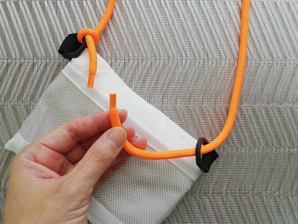 “買い出しのストレス”が激減！サコッシュ→エコバッグに変身「ダイソー300円バッグ」が便利すぎた