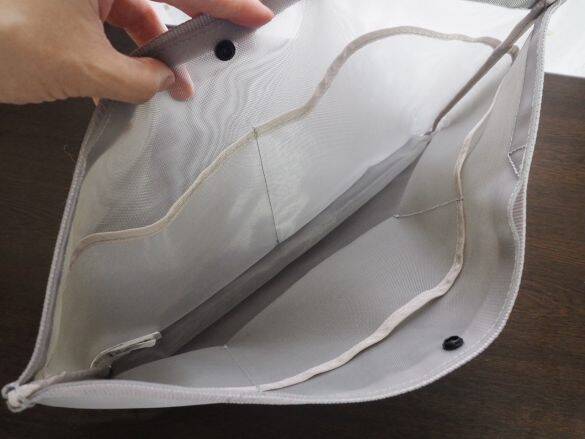 バッグの中がグチャグチャ…→無印良品バッグインバッグで完全解決！「5つのポケットが嬉しすぎる」