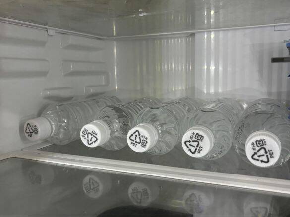 冷蔵庫のイライラを“100均商品”が解決！セリアの“地味スゴ”名品が優秀すぎた