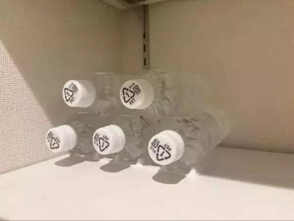 「冷蔵庫のイライラを“100均商品”が解決！セリアの“地味スゴ”名品が優秀すぎた」の画像