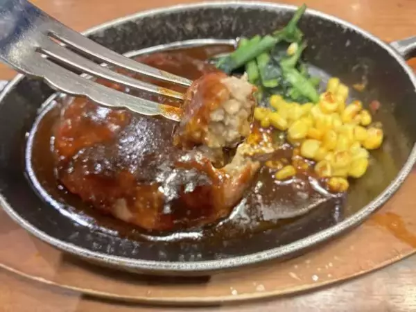 「SNSで話題の「サイゼの上位互換」は本当か？300円ドリアに挑む「539円ドリア」の衝撃。デザートで起きた“まさかの結末”」の画像