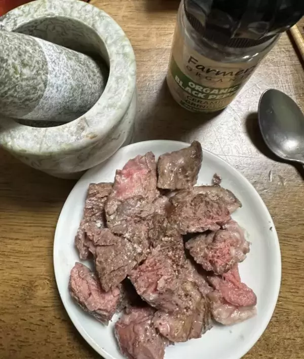 「頭痛と便秘との決別…アラフィフ女性が続ける「断糖高脂質食」8年間の奇跡」の画像