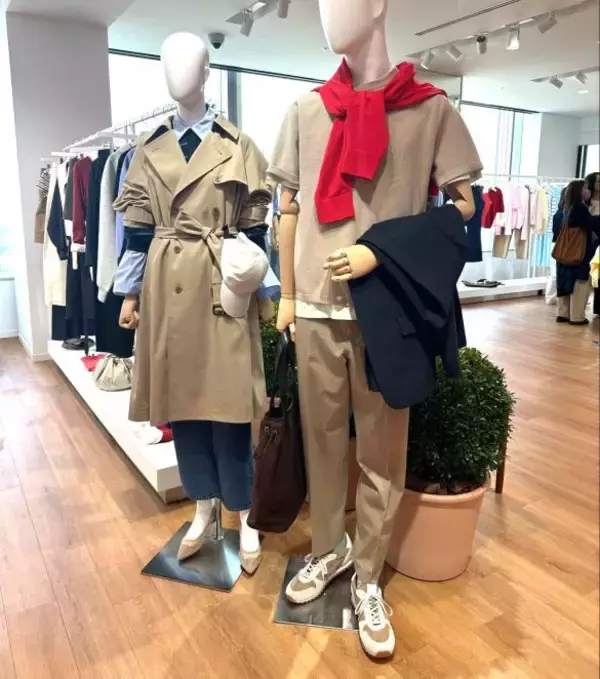 「ユニクロ2026春、買うべき新作＆色を40代スタイリストがズバリ！「もう品薄が始まってる人気色も…」」の画像