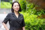 「「父は殴る蹴る、母はスピリチュアル」壮絶な家庭環境を生き抜いた元鈴木さんが、それでも「母」になるまで」の画像1