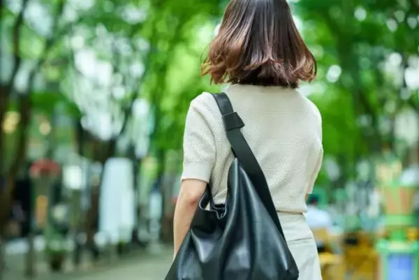 「いつも友達止まり」でフラれる30代女性。デートでの“ウケ狙いの話”が、男性をドン引きさせていた