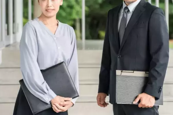 「40代主婦、中高年にぴったりな“スキマバイト”を発見！責任に重さに吐き気→やってみたら大当たり」の画像